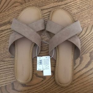 Tan Old Navy Women’s Sandals